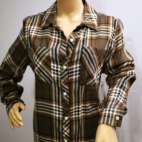 Relativity Tops - Relativity Plaid Button down